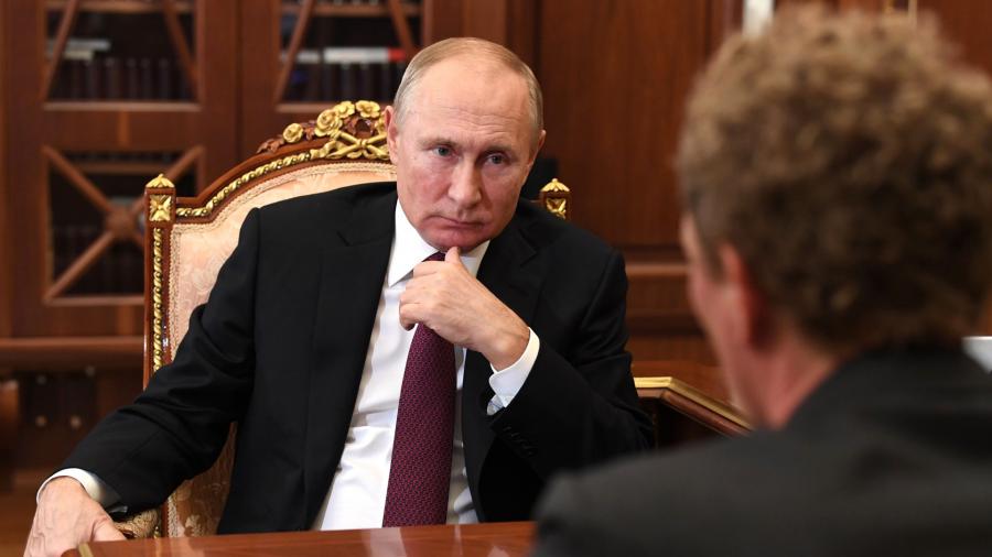 Путин отметил обоснованность претензий граждан к государству